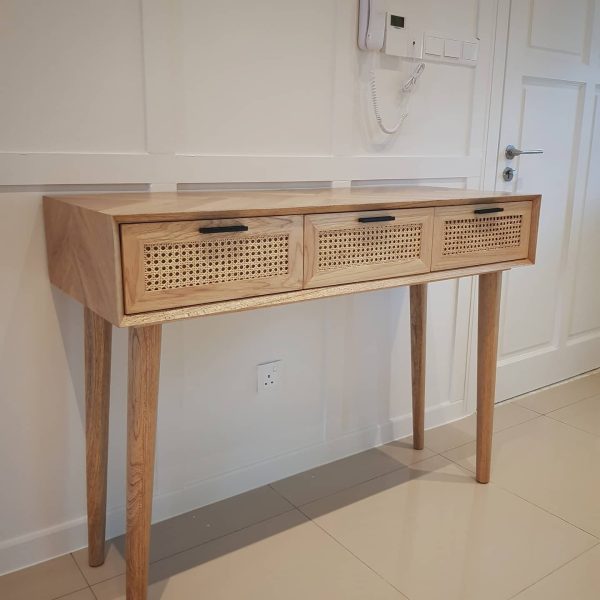 Console Table - Image 3