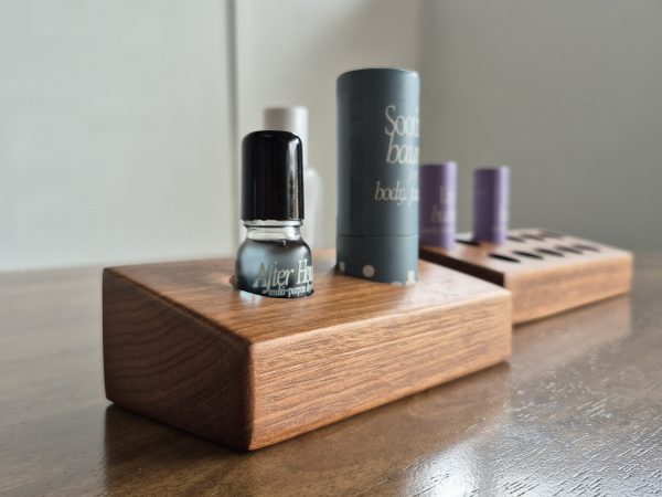 Lipbalm & Perfume Holder - Image 6