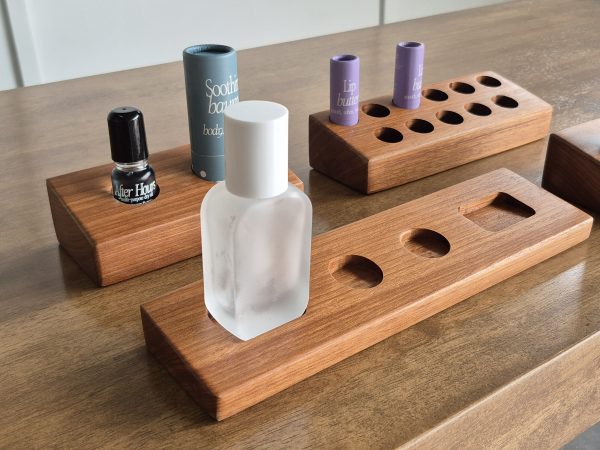 Lipbalm & Perfume Holder - Image 4