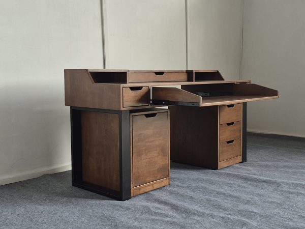 Working Table