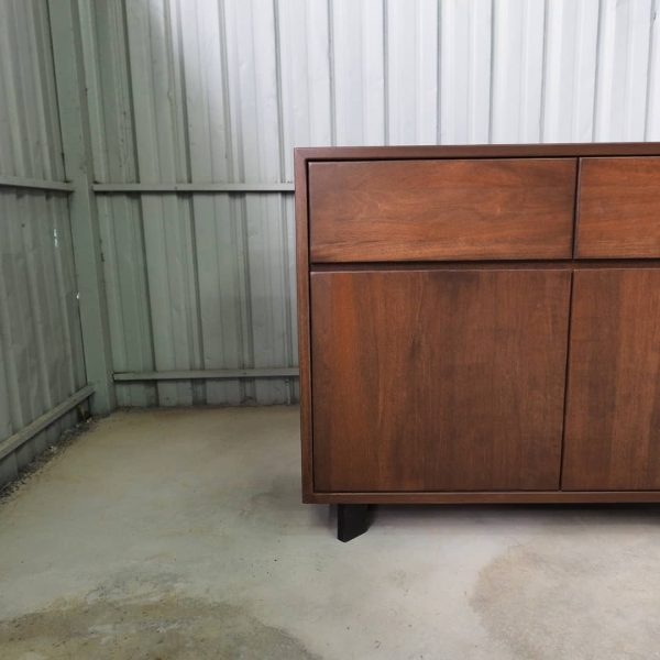 Side Board - Image 3