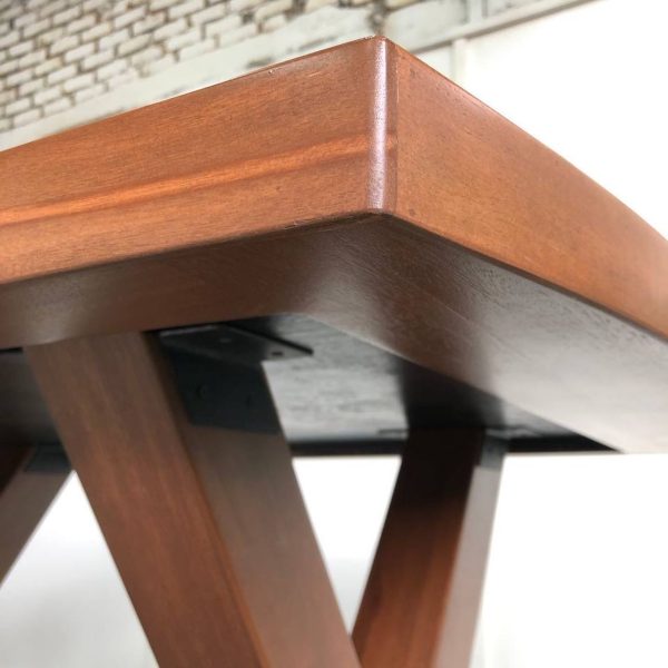 Table & Bench - Image 3