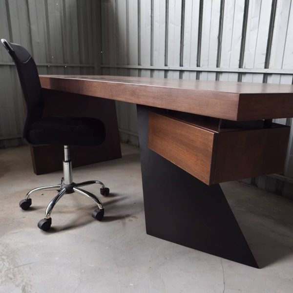 Working Table - Image 2