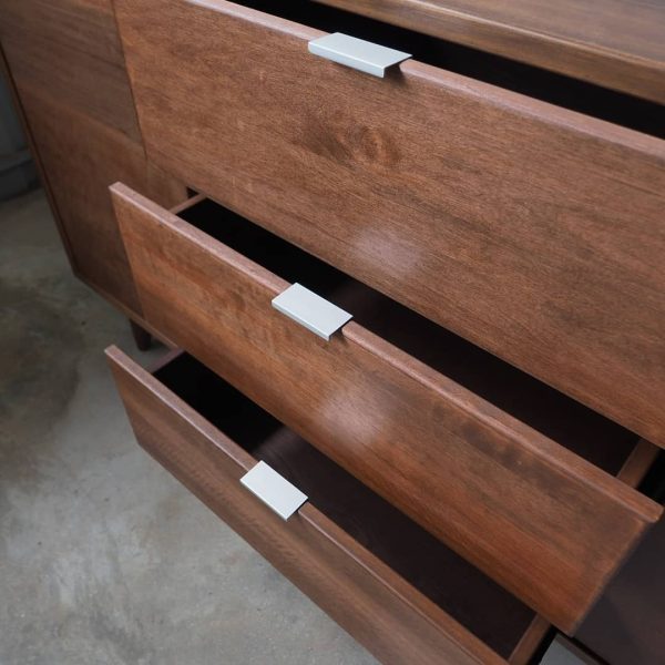 Side Board - Image 4