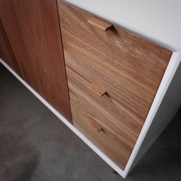 Side Board - Image 6