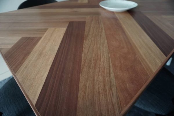 Dining Table - Image 4
