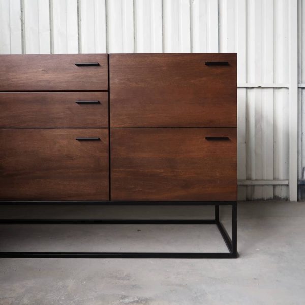 Side Board - Image 4