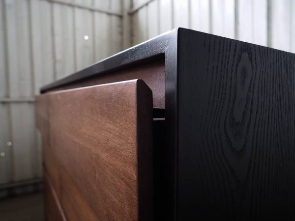 Modern Chest of Drawers - Image 3