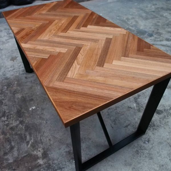 Dining Table - Image 3