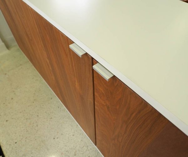 Side Board - Image 6