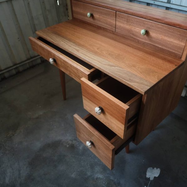 Vanity table with Upholstered Stool - Image 3