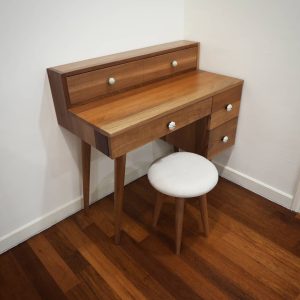 Vanity table with Upholstered Stool