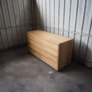 Chest Drawers with Caster Wheels