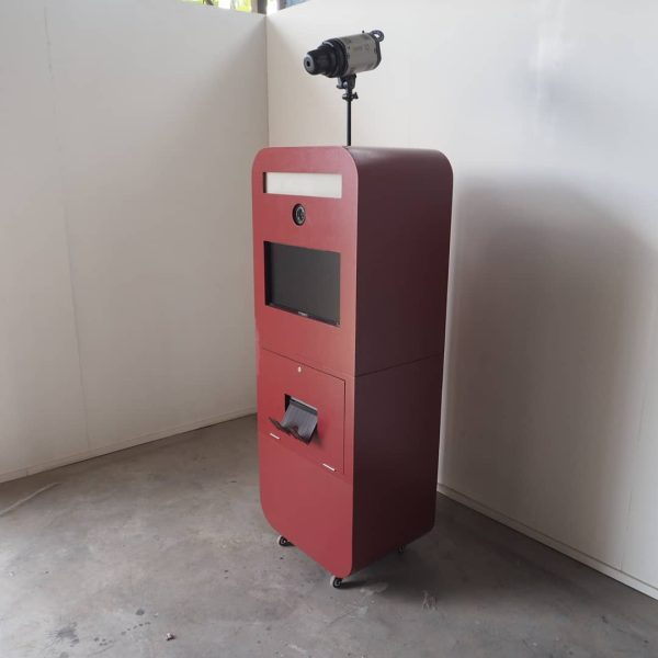 Portable & Collapsible Photobooth - Image 2