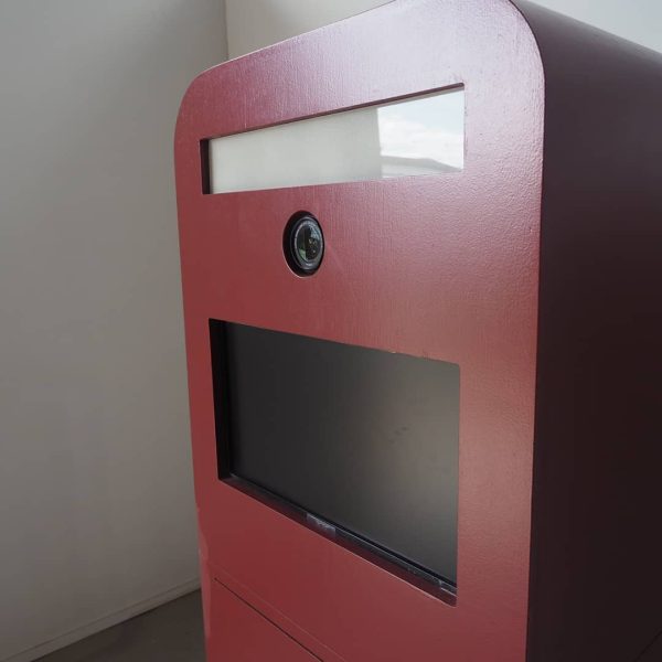 Portable & Collapsible Photobooth - Image 5