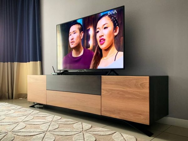 TV Console - Image 5