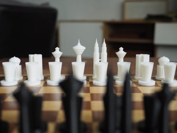 Custom chessboard (3D printed pieces) - Image 2