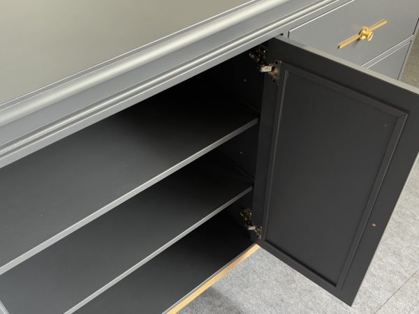 Sideboard - Image 5