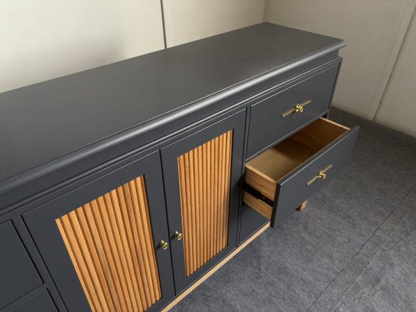 Sideboard - Image 7