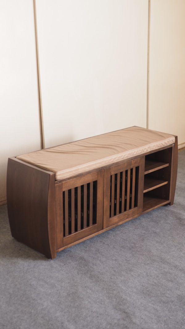 Shoe Rack with Upholstery