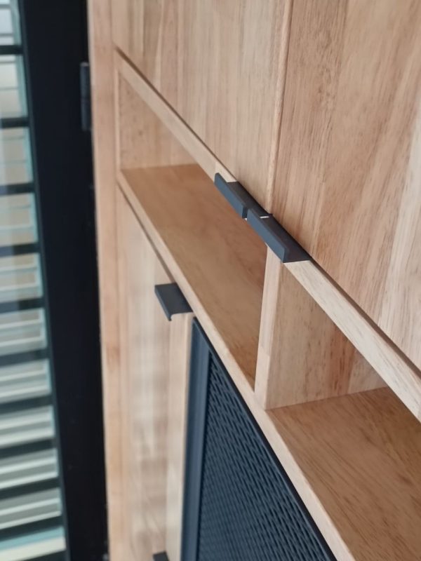 Built-in Shoe Cabinet - Image 5