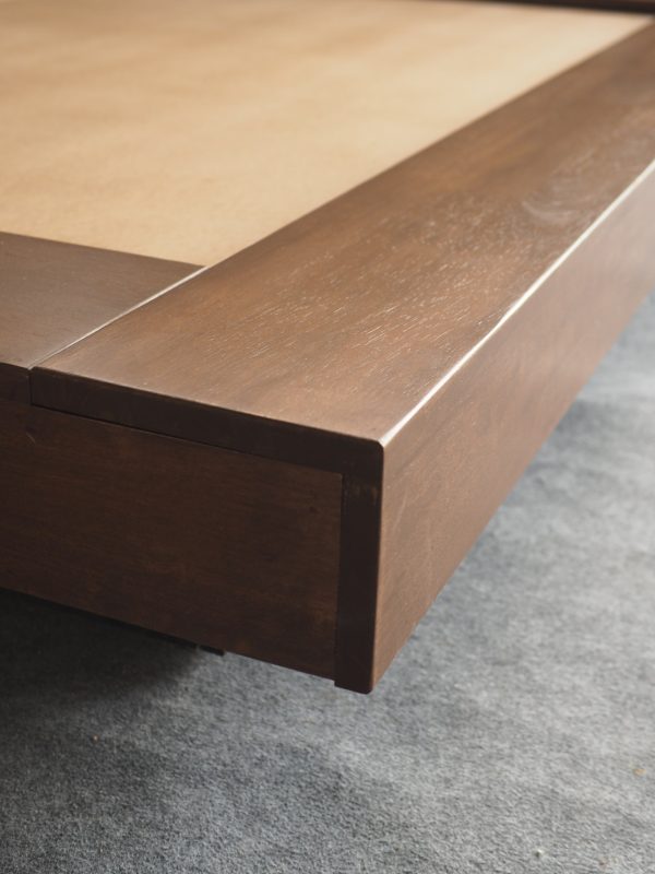 Floating bed frame with fluted headboard - Image 5
