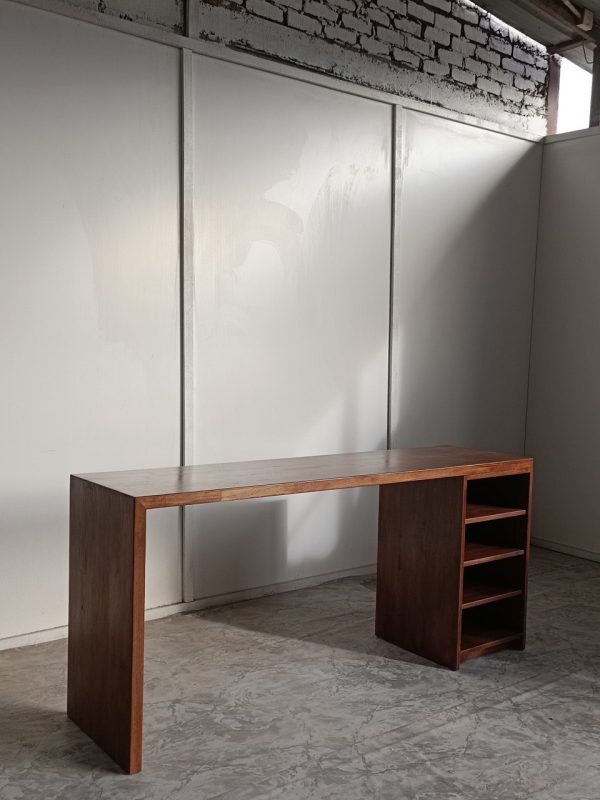Working Table