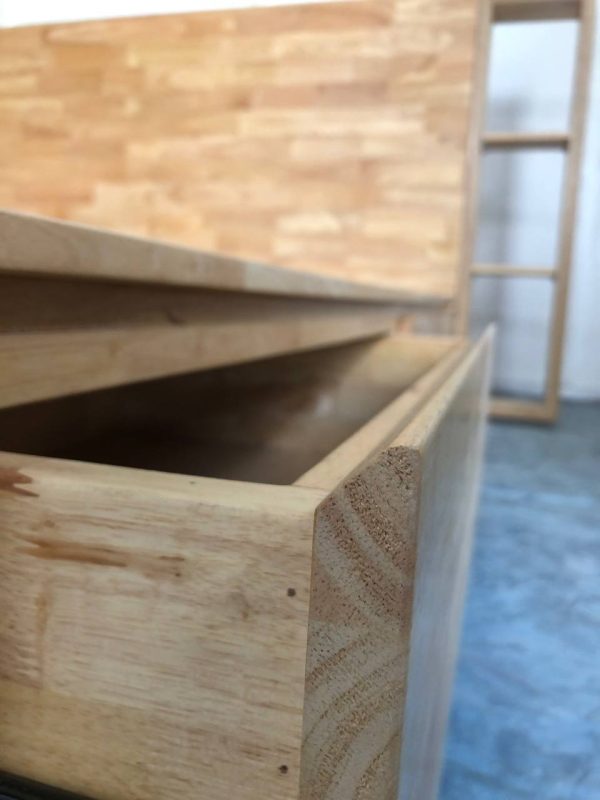 Bedframe with Headboard - Image 4