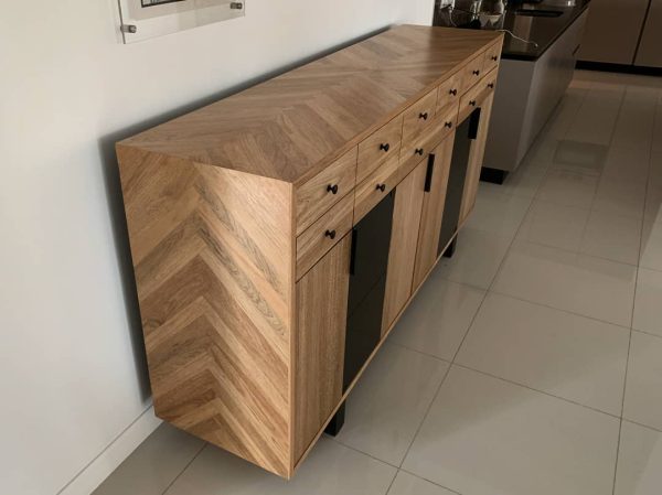 Sideboard Cabinet with Mixed Panel Finishing - Image 5