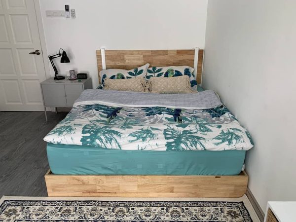 Bedframe with Storage Base (Queen) - Image 3