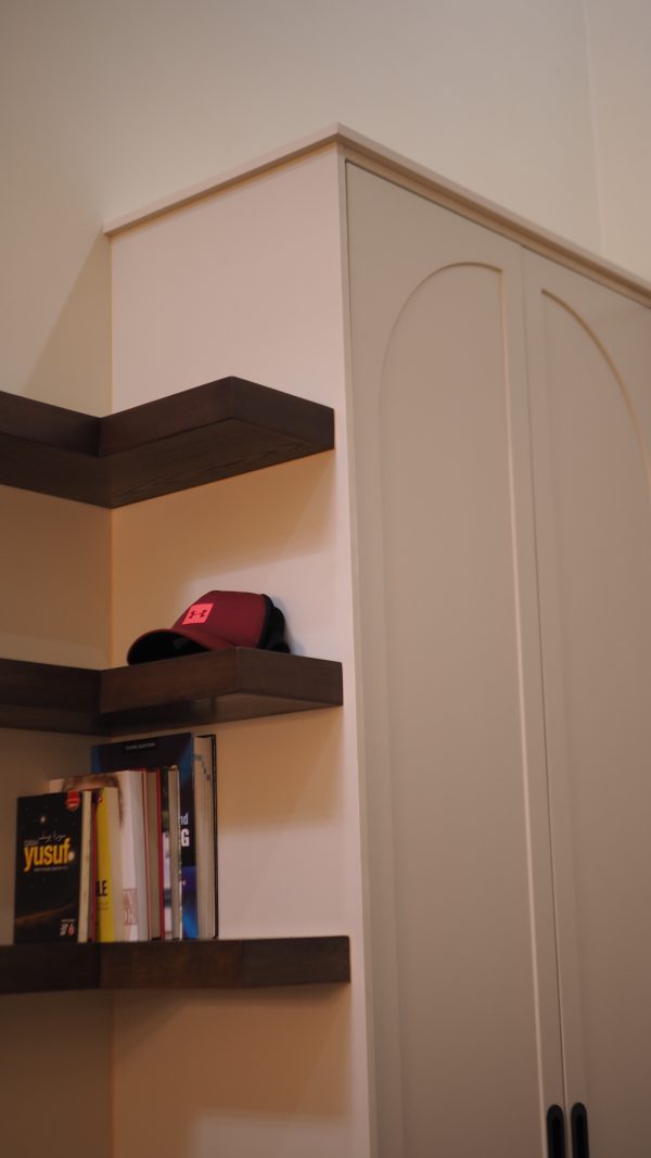 Built-ins Wardrobe with Working Table and Shelves - Image 10