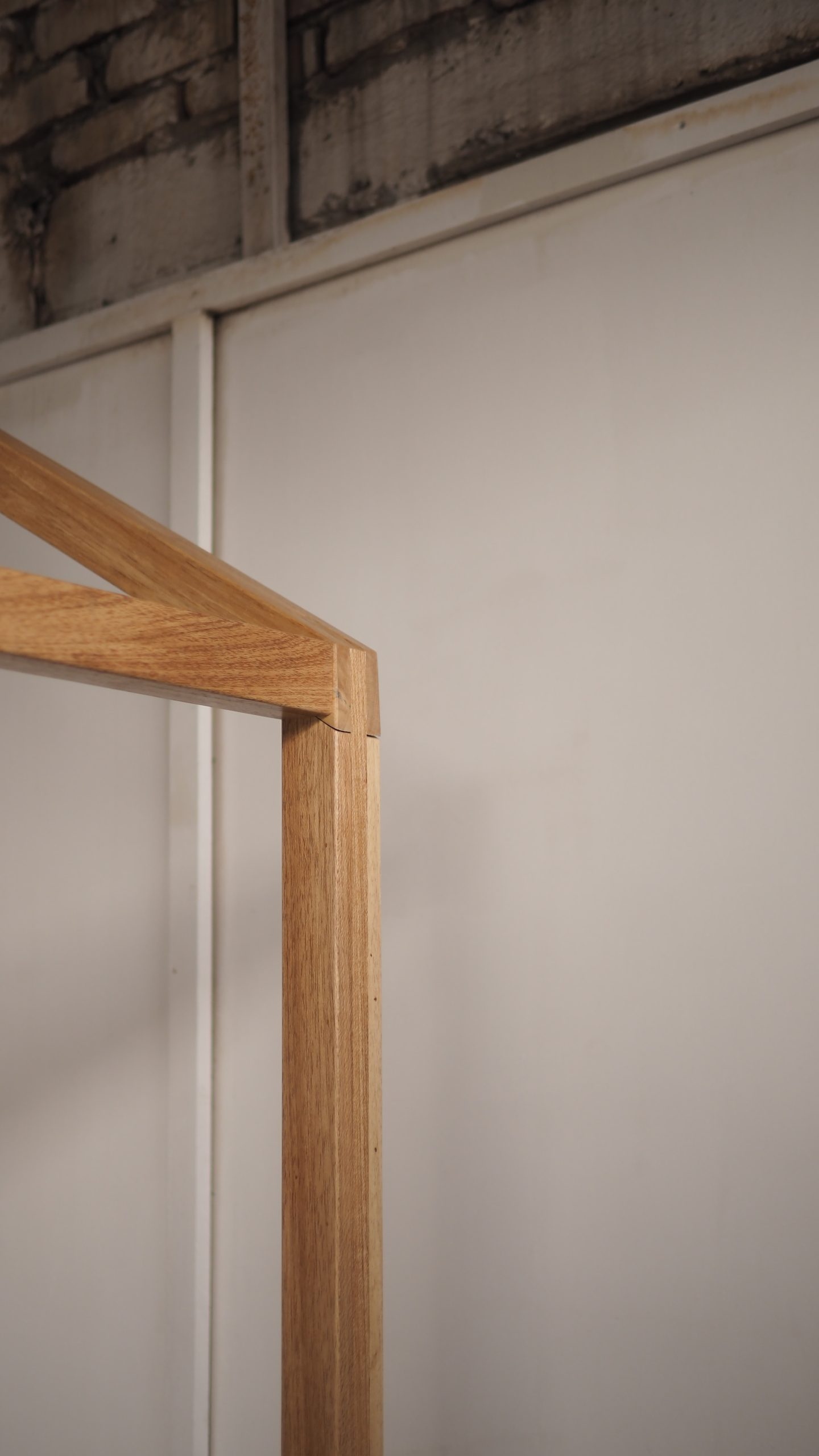 Poster Bed Frame (Queen) - Image 3