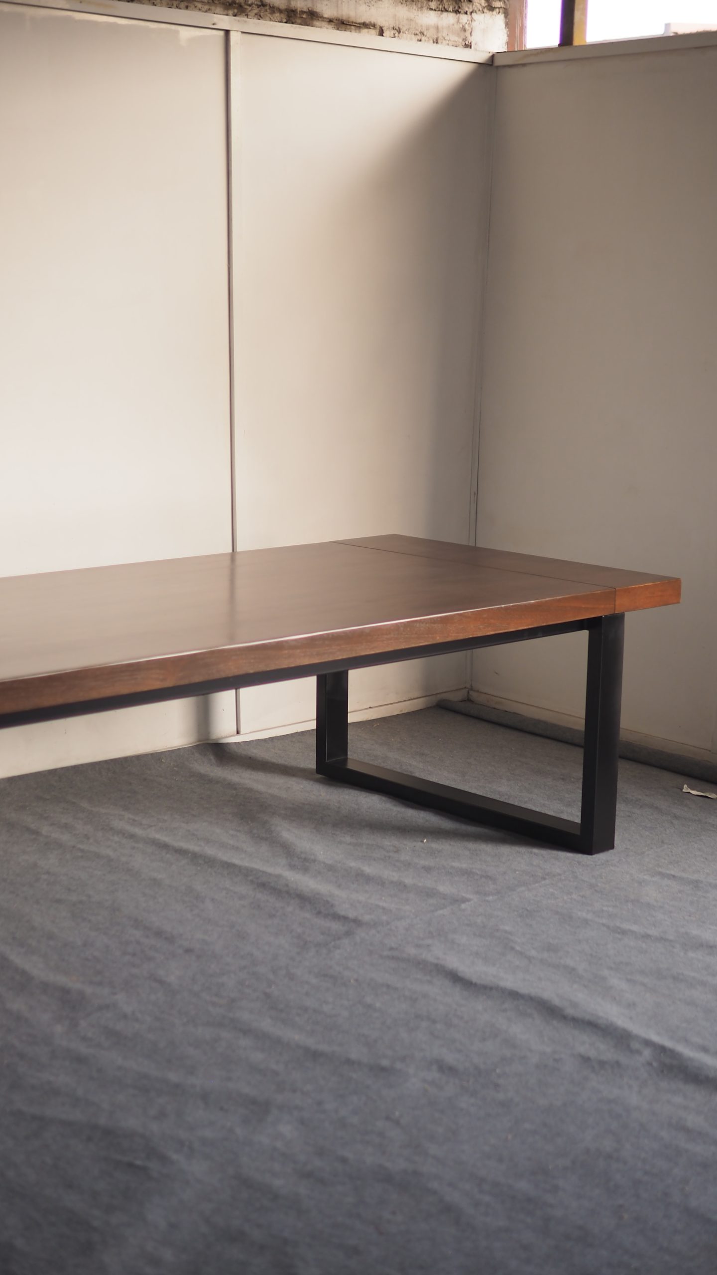 Dining Table with Steel Leg - Image 4