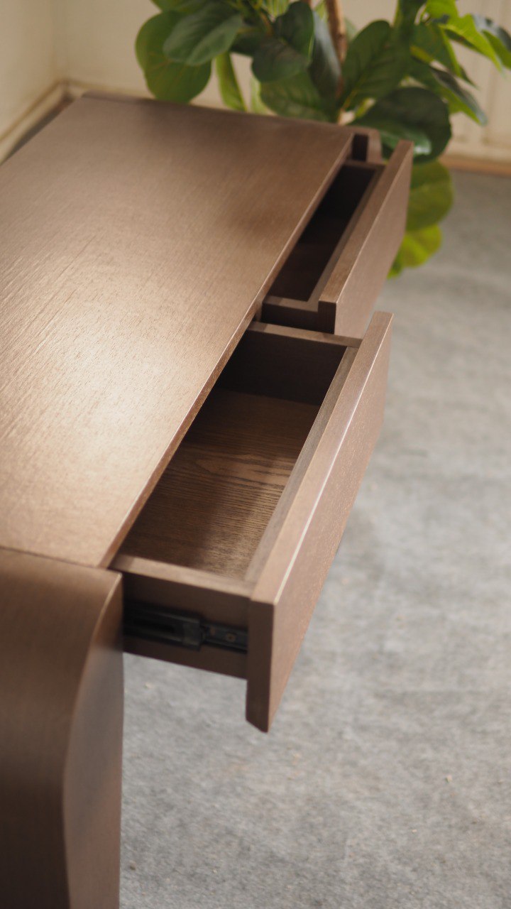Curved Vanity Table - Image 9