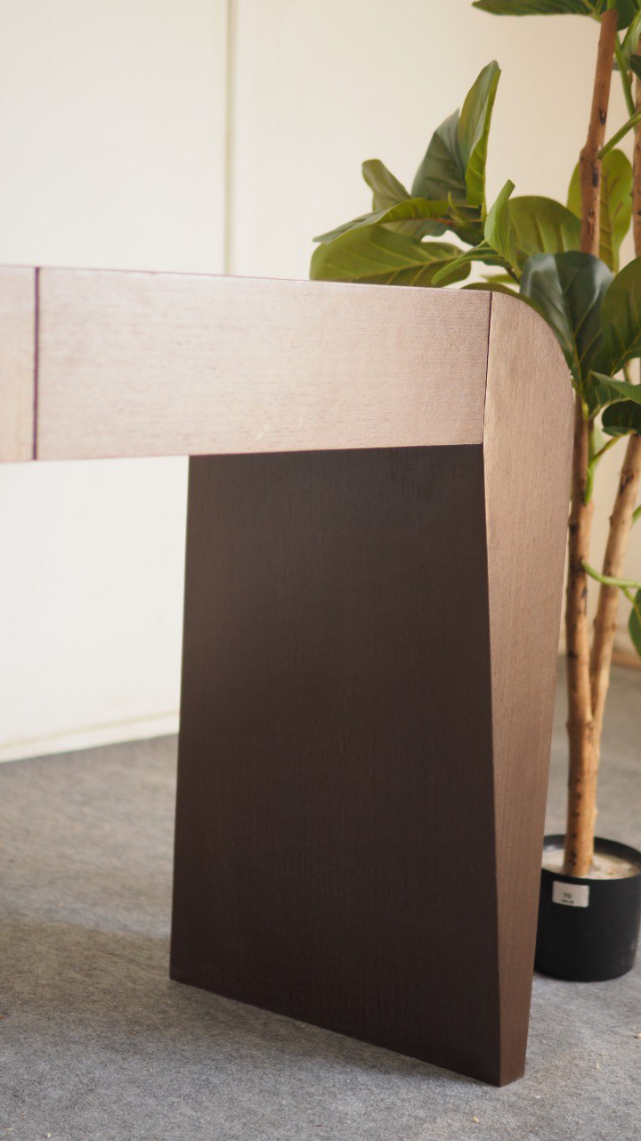Curved Vanity Table - Image 6