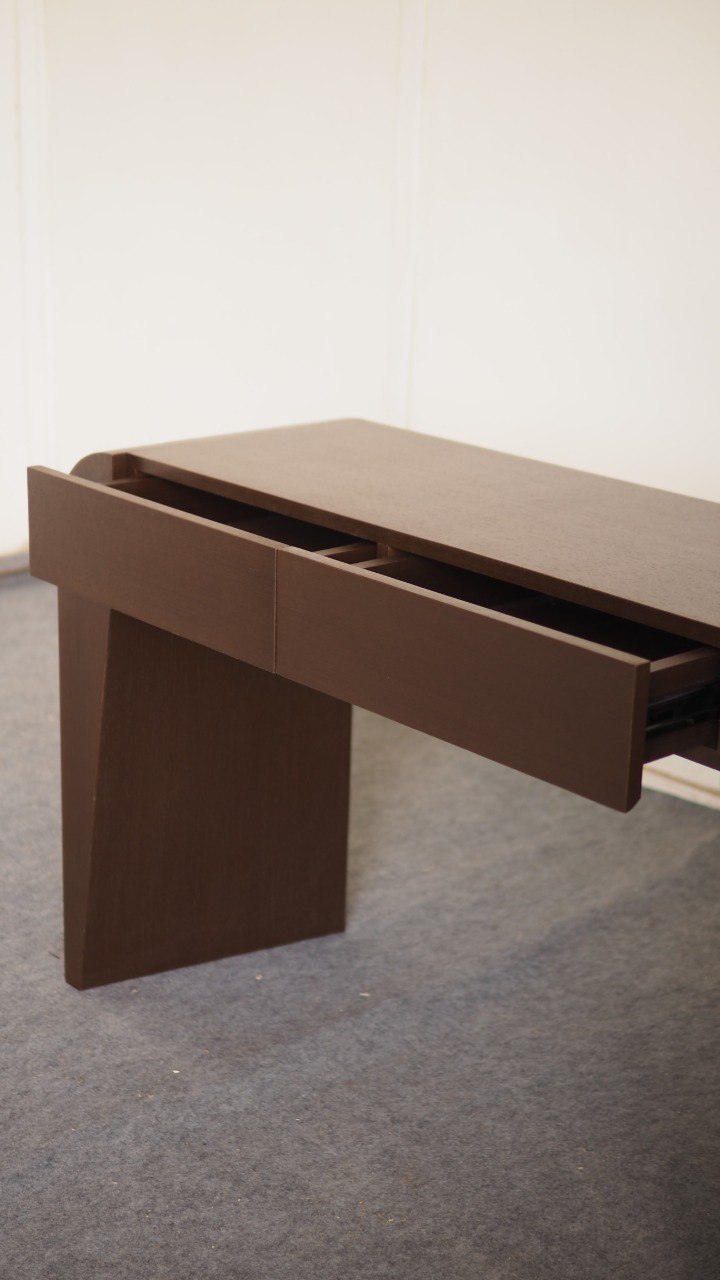 Curved Vanity Table - Image 13