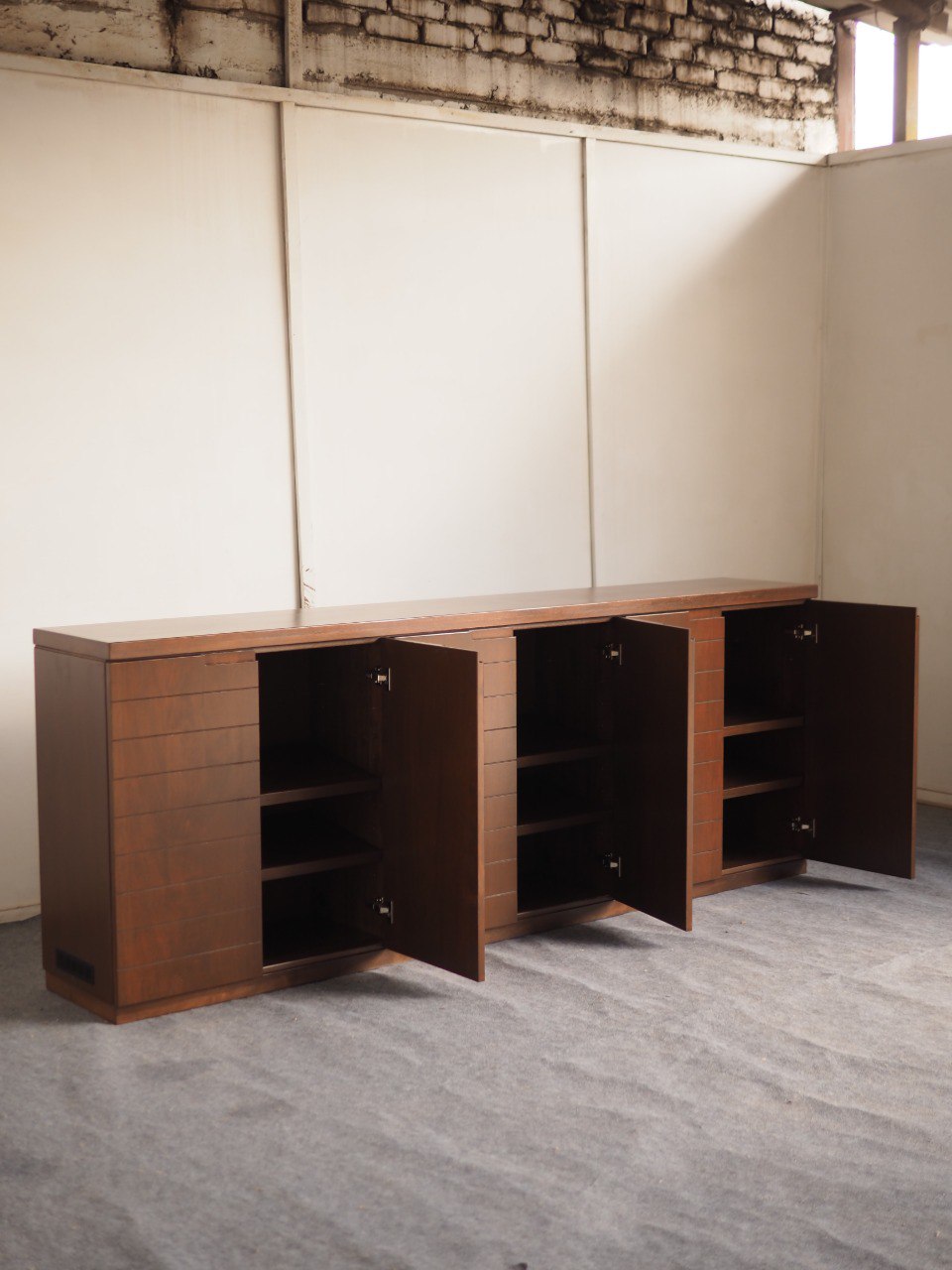 Shoe Cabinet - Image 16