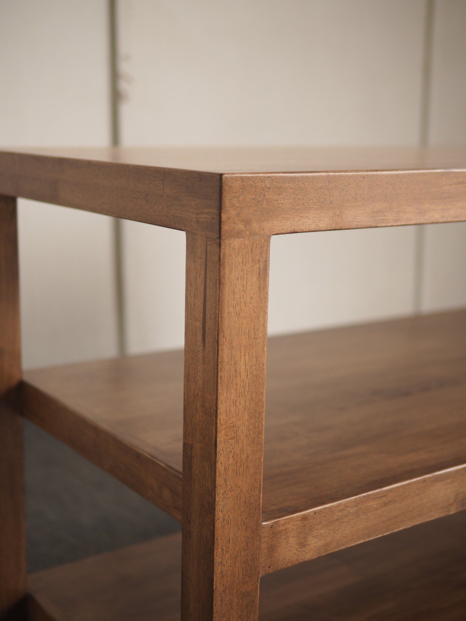 Kitchen Island - Image 2