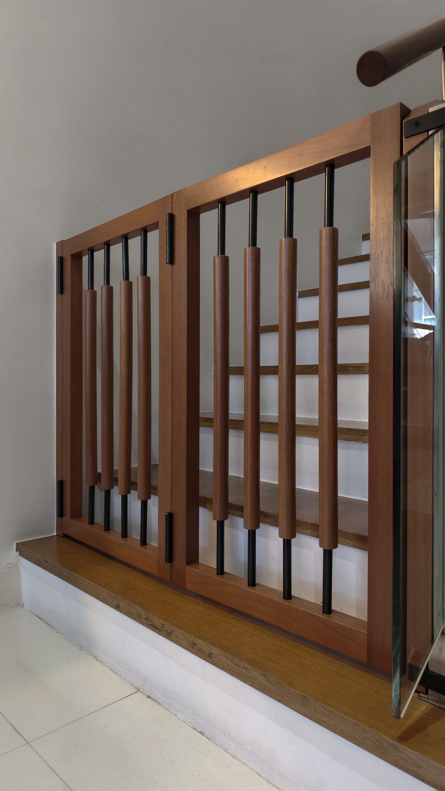 Baby Safety Gate - Image 3