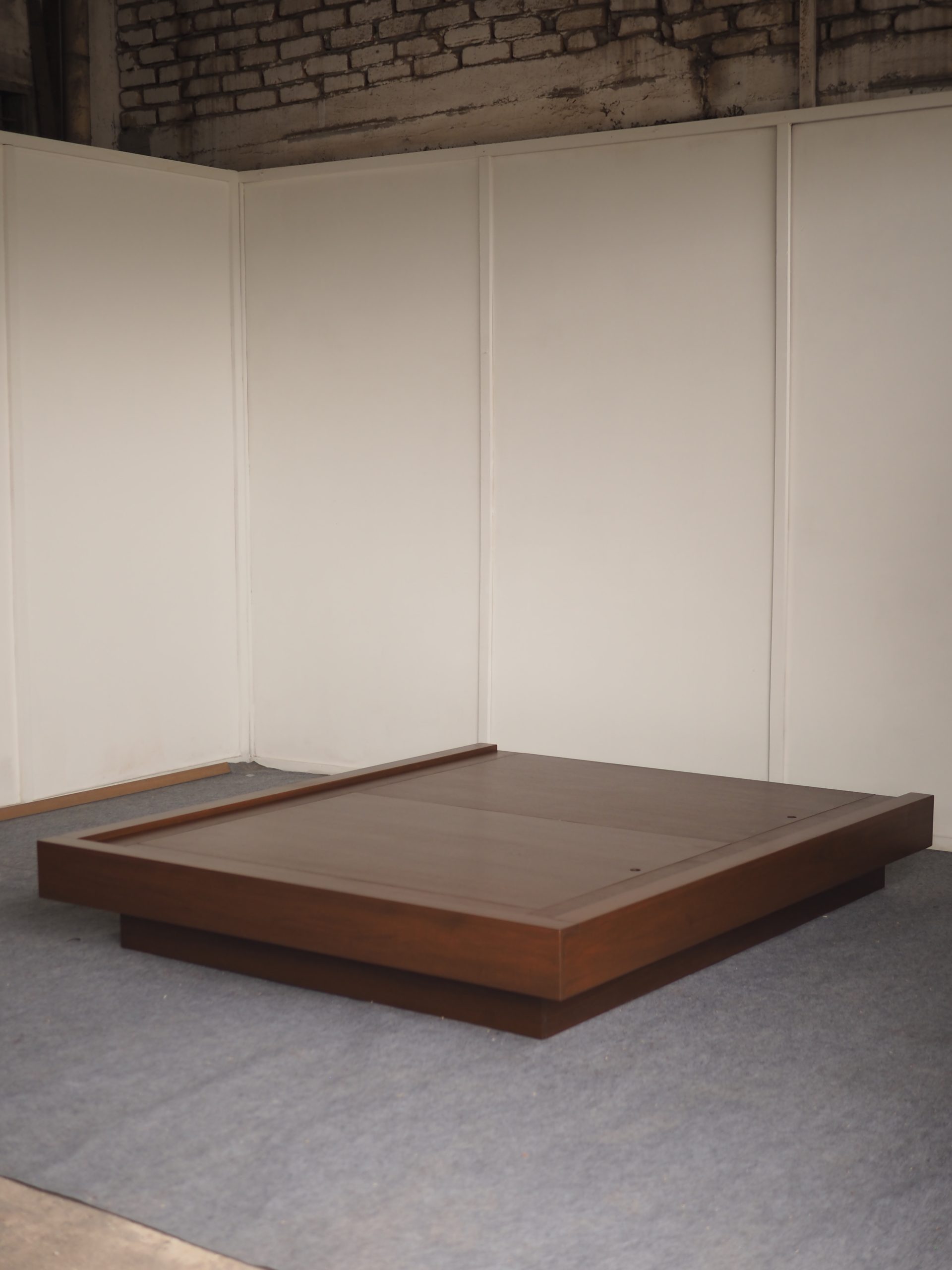 Floating Bed Frame (Queen) - Image 2