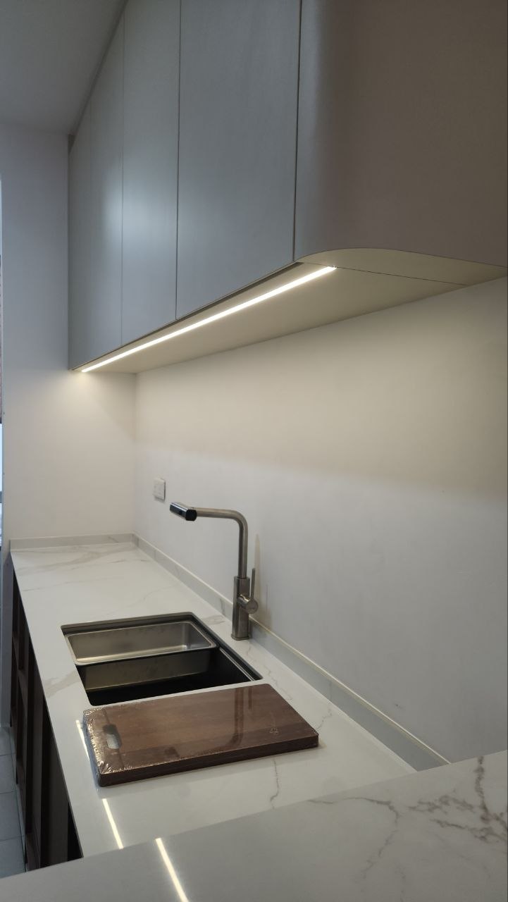 Built In Kitchen Cabinet - Image 15