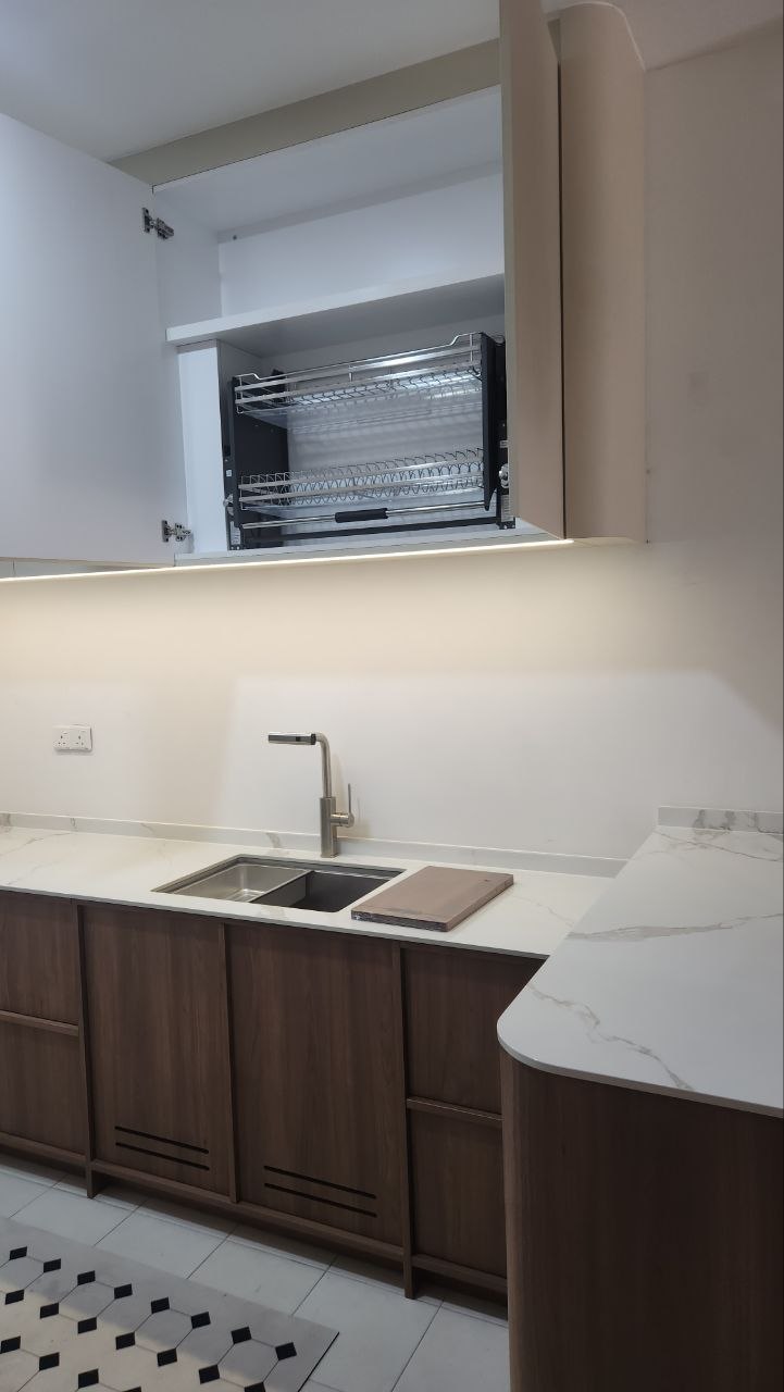 Built In Kitchen Cabinet - Image 10