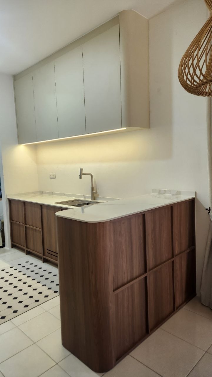 Built In Kitchen Cabinet - Image 9